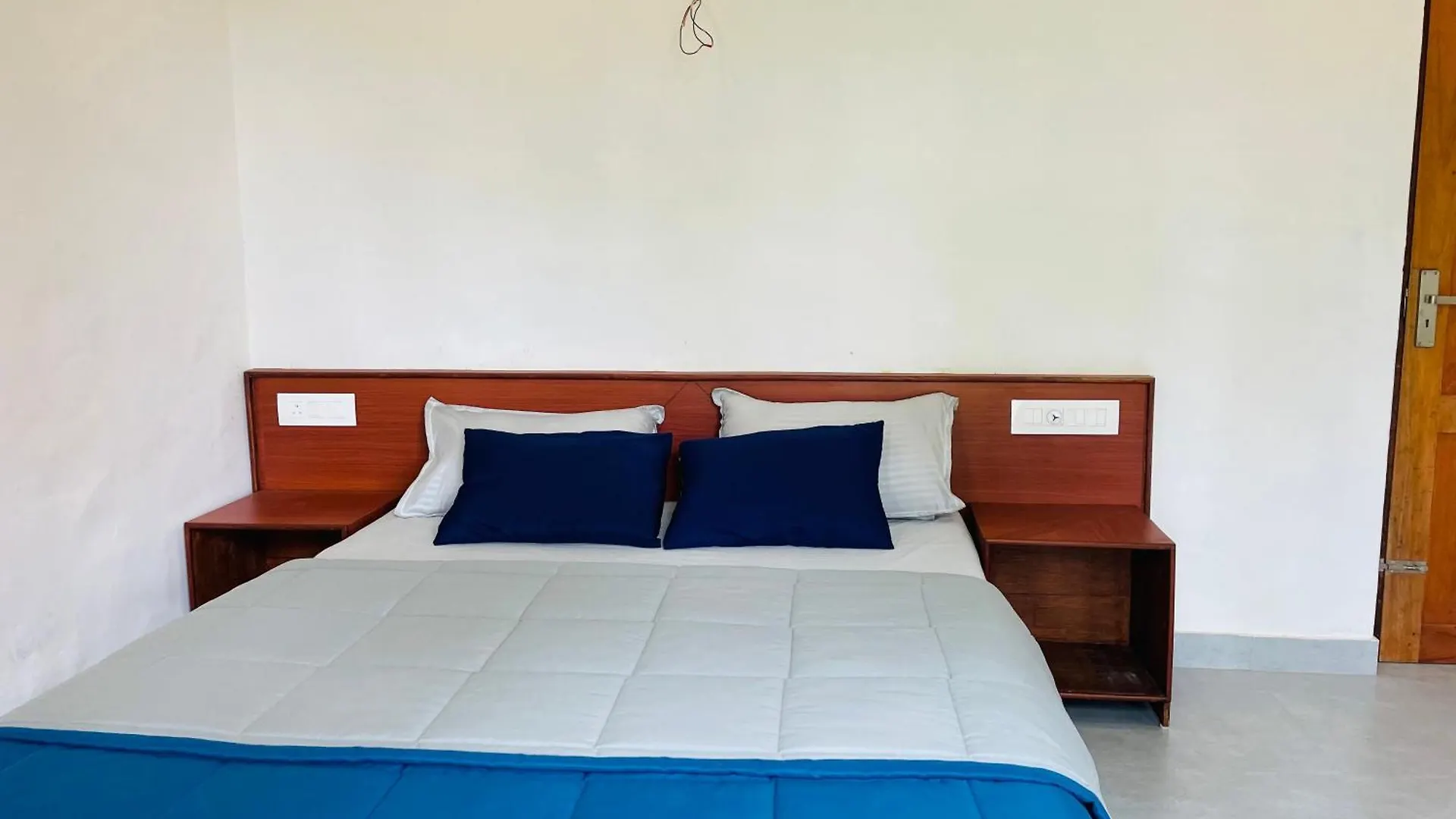 Senthamarai Homestay Sultan Bathery